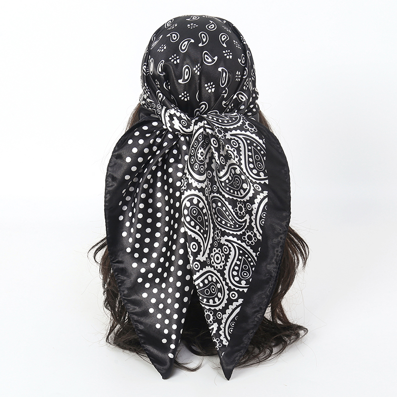 Zakdoeken Haar Zijden Sjaal 90 - Luxury Skincare Headband recensie en prijs